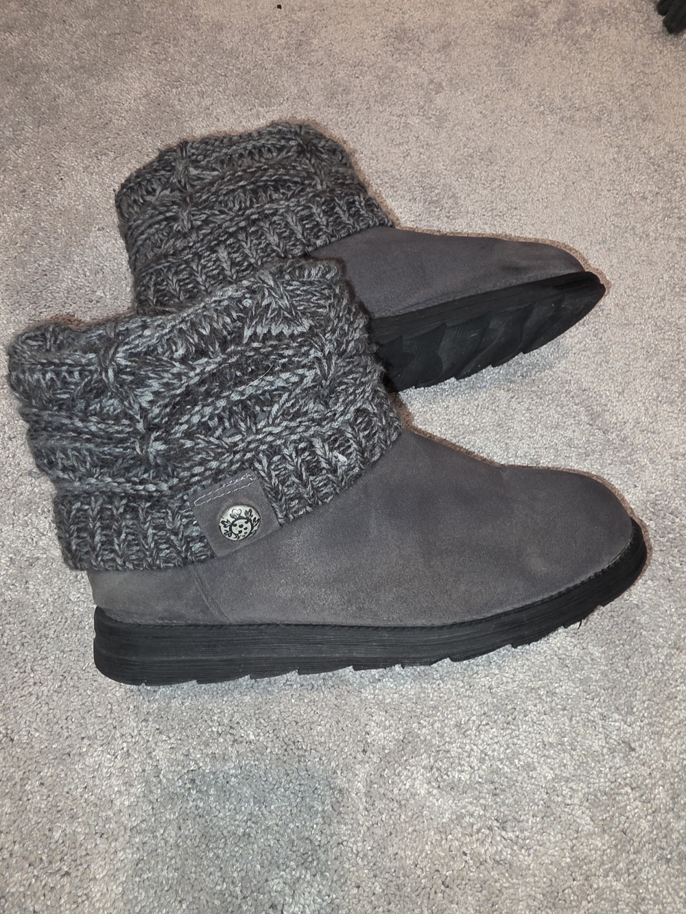 Muk Luks Gray Knit-Cuff Ankle Boots